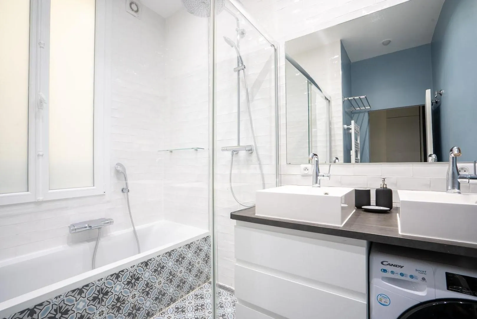 Guestready - A Classic Touch Of Parisian Glamour Apartment Paris